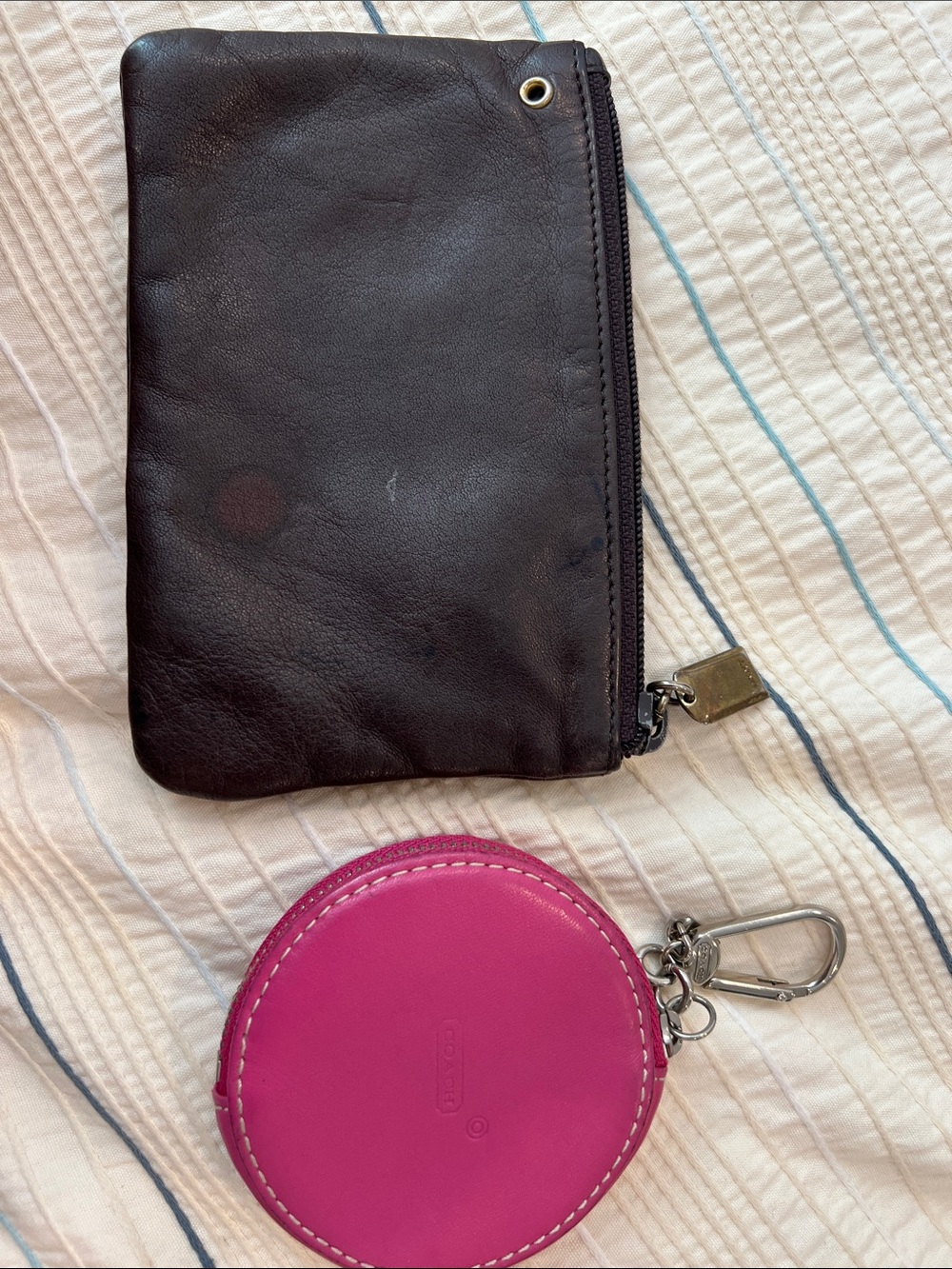Coach Pink and Red Round Coin Keychain with Metal Clip and DKNY small pouch - Picture 2 of 7